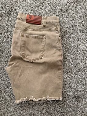 Born Primitive Flexy Jort